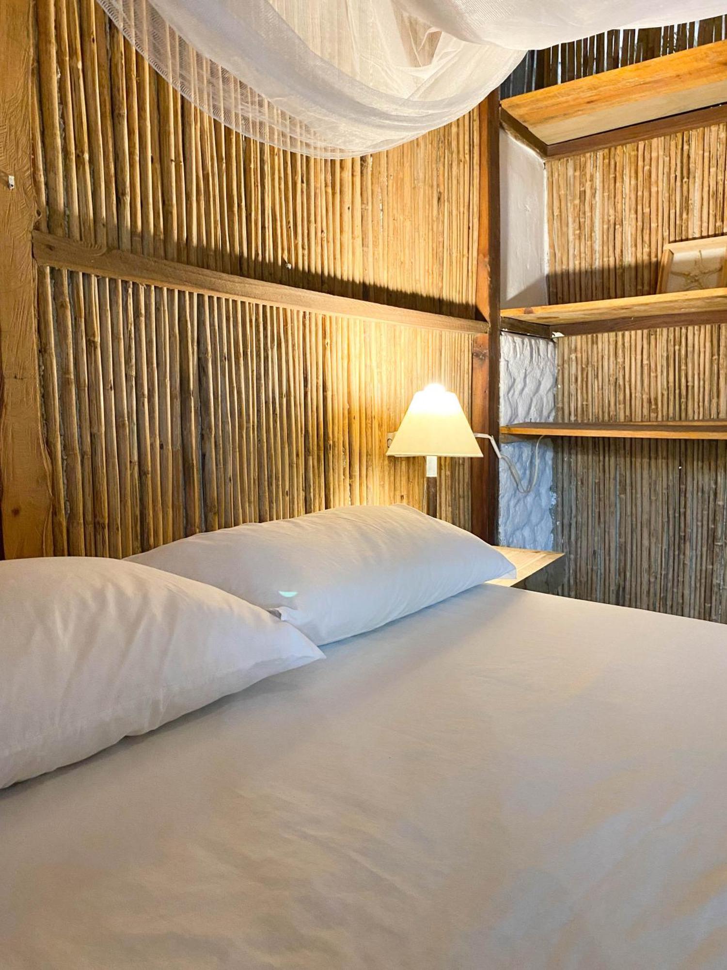 Hostal Zinpar Паломино Екстериор снимка