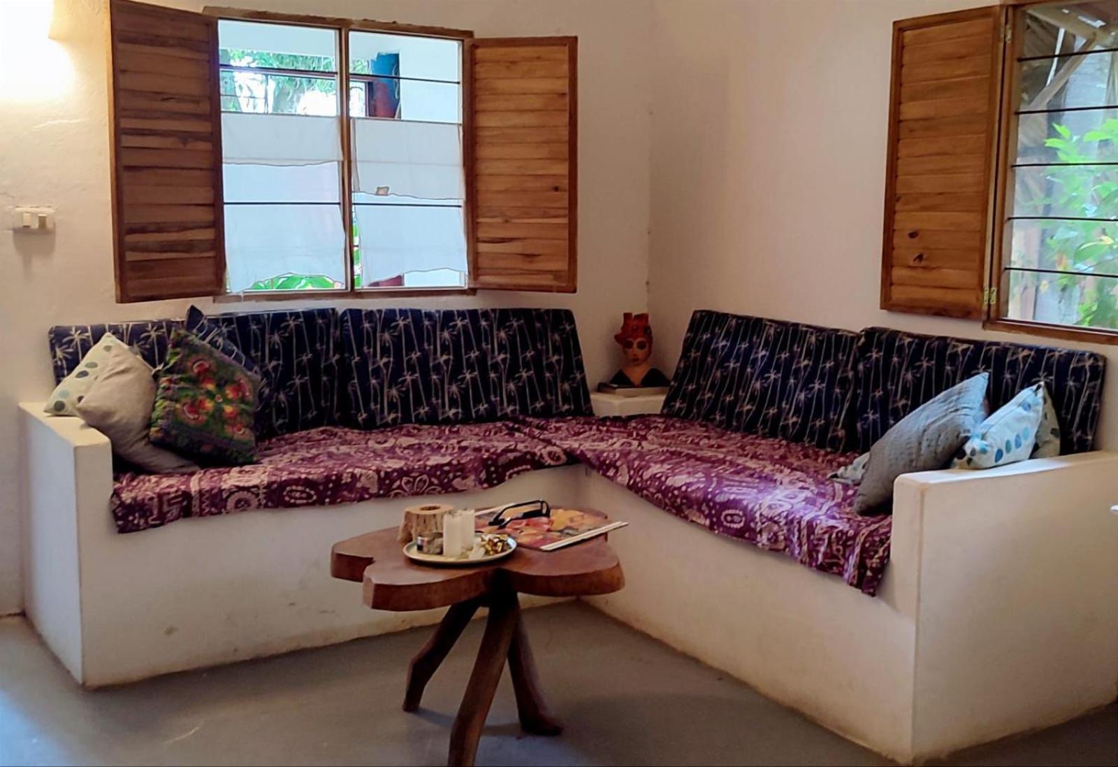 Hostal Zinpar Паломино Екстериор снимка